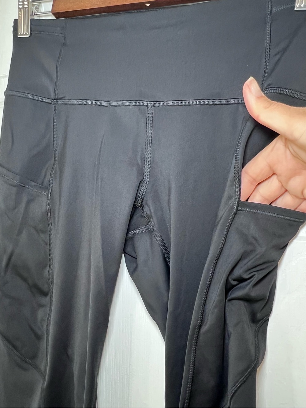 Lululemon Black High-Waist Active Leggings Size 6 - Picture 3 of 13